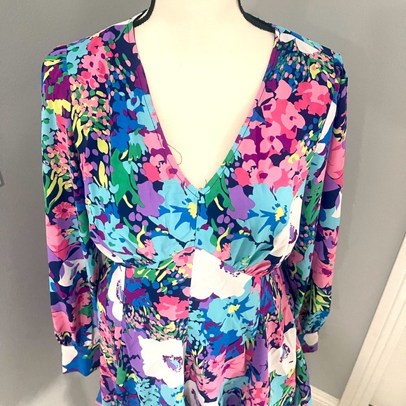 Floral Long Sleeve Dress 🌸 - Picture 4 of 8